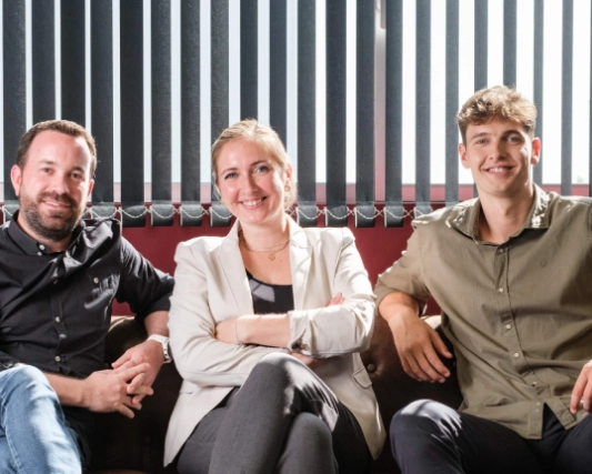 Xavi, Bárbara y Adam, las tres mentes detrás de Callendary